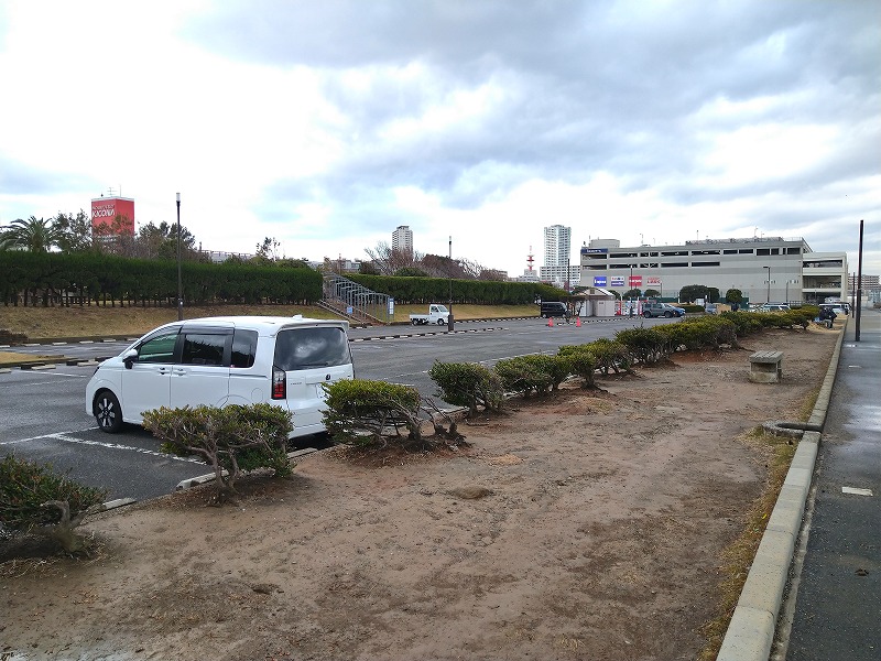 うみかぜ公園の駐車場混雑状況