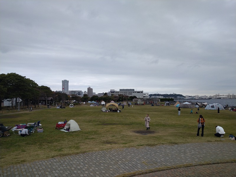 うみかぜ公園のBBQ混雑状況
